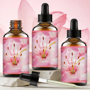 Lily essential oil, with its delicate floral fragrance, is suitable for aromatherapy and body massage.
